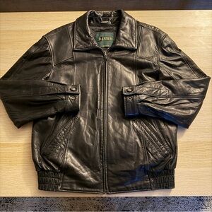 Danier Vintage Distressed Black Leather Bomber Removable Ljner M